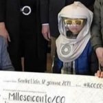 Bimbo affetto da xeroderma pigmentoso potrà andrà a scuola grazie ad uno speciale casco