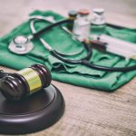 Responsabilità medica, anche lo specializzando è a rischio: lo dice la Cassazione