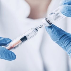 Vaccini anti-influenzali, possibile presenza di lattice in siringhe e applicatori nasali: approfondimento dell’Aifa
