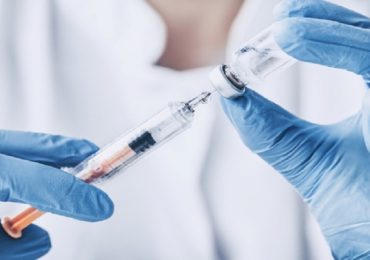 Vaccini anti-influenzali, possibile presenza di lattice in siringhe e applicatori nasali: approfondimento dell’Aifa