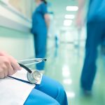 Sanità, in calo la spesa per il personale