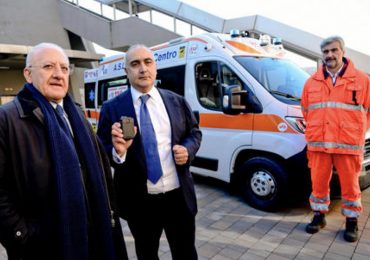 Napoli: debuttano le prime ambulanze del 118 dotate di videosorveglianza e pulsante antiaggressione