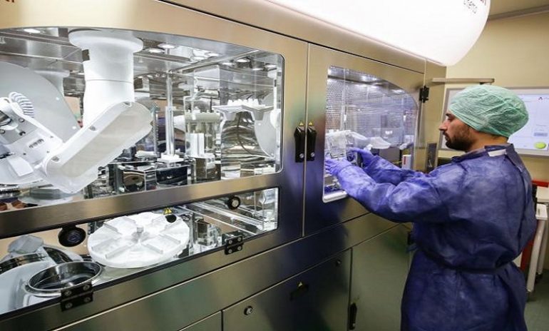 Brescia, arriva il robot che produce farmaci chemioterapici