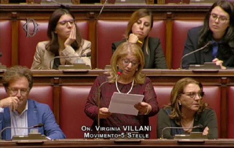 Campania, l’onorevole Villani denuncia: “Volontari del 118 trattati come schiavi”