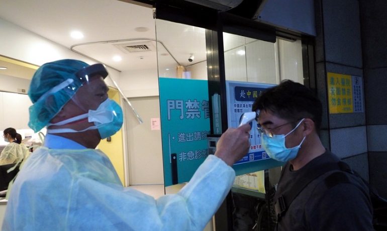 Coronavirus, “La sanità cinese fatica a fare rete”
