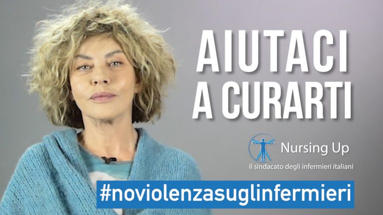 Eva Grimaldi dalla parte degli infermieri: video contro le aggressioni, la campagna Nursing Up #NoViolenzasuglinfermieri