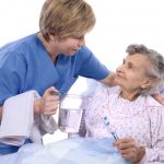 Infermiere obbligato al giro letti per la mancanza di Oss: Asl Lanciano condannata al risarcimento di 16.000 euro