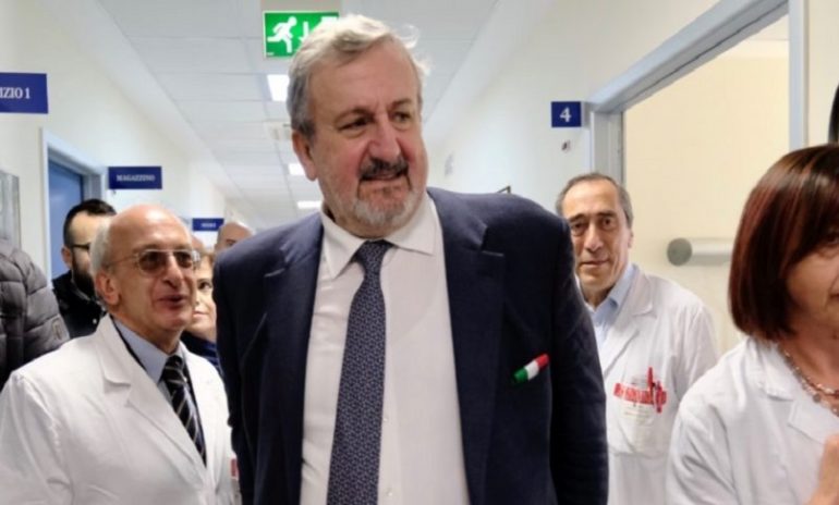 Puglia, Emiliano: “Non chiudiamo ospedali, li trasformiamo”