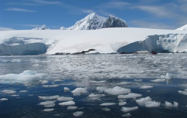 Riscaldamento globale: occhio ai virus rilasciati dallo scioglimento dei ghiacci