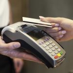 Spese sanitarie: dal 2020 detraibili solo se si paga con bancomat, carta di credito o bonifico