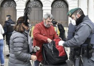 Coronavirus: 2 pazienti positivi a Venezia. Carnevale a rischio sospensione