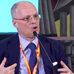 Coronavirus, Ricciardi (Oms): "Dobbiamo ridimensionare l'allarme".