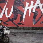 Cronache da Wuhan: l’emergenza coronavirus vista con gli occhi di un infermiere italiano e di un medico cinese.