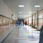 Infermieri costretti a doppi turni, straordinari e ferie non godute: il sistema è ormai prossimo al collasso