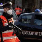 Coronavirus: centinaia di false autocertificazioni per uscire di casa. Sette cittadini arrestati a Roma