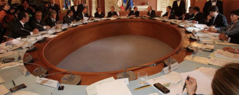 Emergenza Coronavirus: il Consiglio dei Ministri delibera l’assunzione di 5.000 medici, 10.000 infermieri e 5.000 OSS