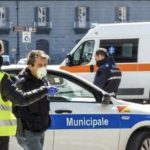 A passeggio con la famiglia nonostante positiva al Covid19: nei guai un’infermiera