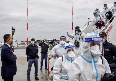 Coronavirus: altri 60 infermieri albanesi arrivano in aiuto del popolo italiano 1