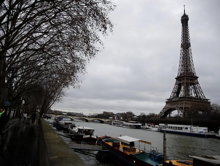 Tracce di Coronavirus nell’acqua non potabile di Parigi