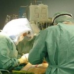 Coronavirus, eccezionale intervento al Policlinico di Milano: trapiantati entrambi i polmoni a un giovane paziente
