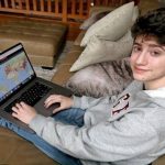 Coronavirus, sviluppa un sito di tracciamento e rifiuta 8 milioni di dollari