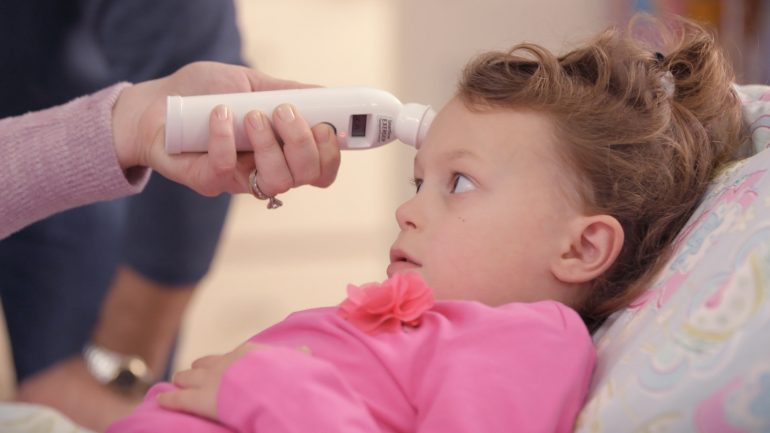Pediatri Fimp: “Vaccini antinfluenzali a tutti i bimbi e tamponi prima della scuola”