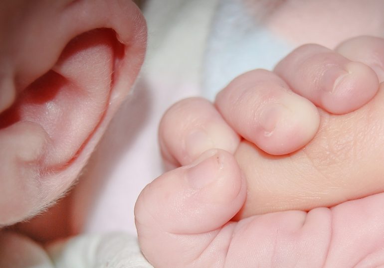 Bambina recupera l’udito grazie alla ricostruzione in 3D