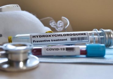 Coronavirus, marcia indietro dell'Oms sull'idrossiclorochina: ripartono test
