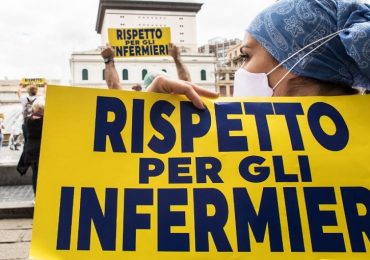 Coronavirus, Nursing Up annuncia: "Nuova manifestazione a Milano degli infermieri in prima linea"