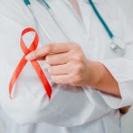 Hiv, arriva in Italia la nuova terapia: due farmaci in una sola compressa