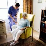 Infermieri cambiano lavoro per emergenza Coronavirus:“Case di riposo condannate a morte”