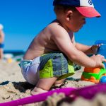 Quando gli infermieri si coccupano dei pazienti, chi si occupa dei loro figli?