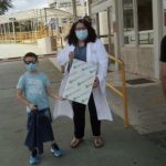 Riceve in dono € 100 dalla nonna e li spende per acquistare mascherine per gli infermieri