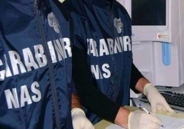 Coronavirus, Nas di Milano sequestra 363 cartelle cliniche di anziani morti nel Comasco
