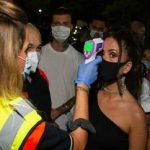 Coronavirus, nuova stretta in Puglia: mascherina obbligatoria all'aperto e in discoteca se manca distanza di sicurezza