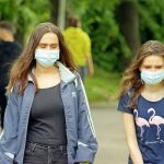 Campania, obbligatoria la mascherina all'aperto