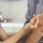 Coronavirus, il vaccino antinfluenzale limita l'avanzata del contagio