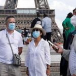 Coronavirus, Speranza: "Obbligo di test per chi arriva dalla Francia"