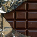 Fondente Noir, plastica nel cioccolato marcio Conad