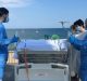 Perché il personale sanitario dell’Hospital de Mar porta i malati di Covid-19 in riva al mare?