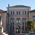 Scuola, c'è un positivo al Covid-19: si chiude l'istituto