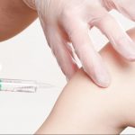 Stop per il Vaccino coronavirus: reazione avversa al farmaco