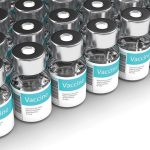 Vaccino antinfluenzale: aumentano le dosi per il Ssn, ma le farmacie rischiano di restare a secco