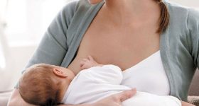 Allattamento materno, si può gestire con pc, tablet o smartphone