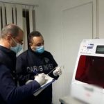 Coronavirus, esami svolti con apparecchiature non affidabili a Trapani: sequestrato laboratorio