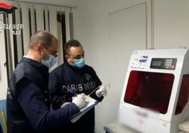 Coronavirus, esami svolti con apparecchiature non affidabili a Trapani: sequestrato laboratorio