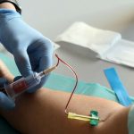 Coronavirus, maggiori rischi per persone con gruppo sanguigno A o AB?