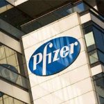 Coronavirus, Pfizer pronta a chiedere l'autorizzazione per il suo vaccino