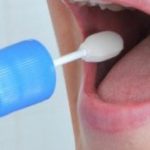 Coronavirus, test salivare è efficace quanto tampone naso-faringeo e lavaggio bronco-alveolare