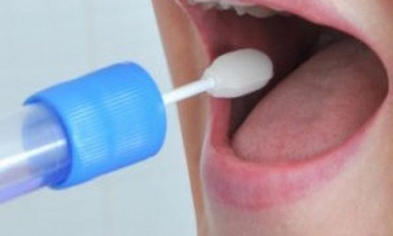 Coronavirus, test salivare è efficace quanto tampone naso-faringeo e lavaggio bronco-alveolare